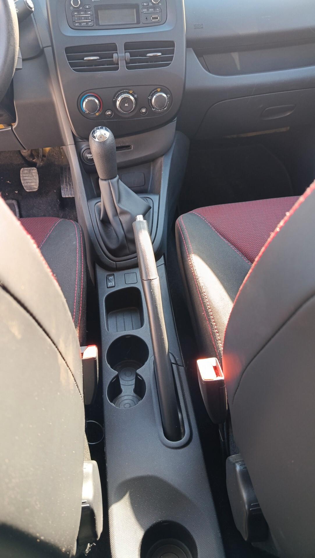 Renault Clio 1.2 75CV GPL 5 porte Wave