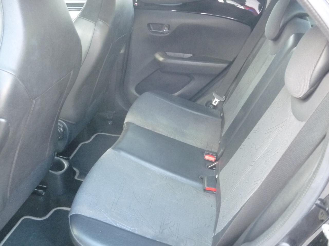 Toyota Aygo 1.0 VVT-i 72 CV 5 porte x-trend