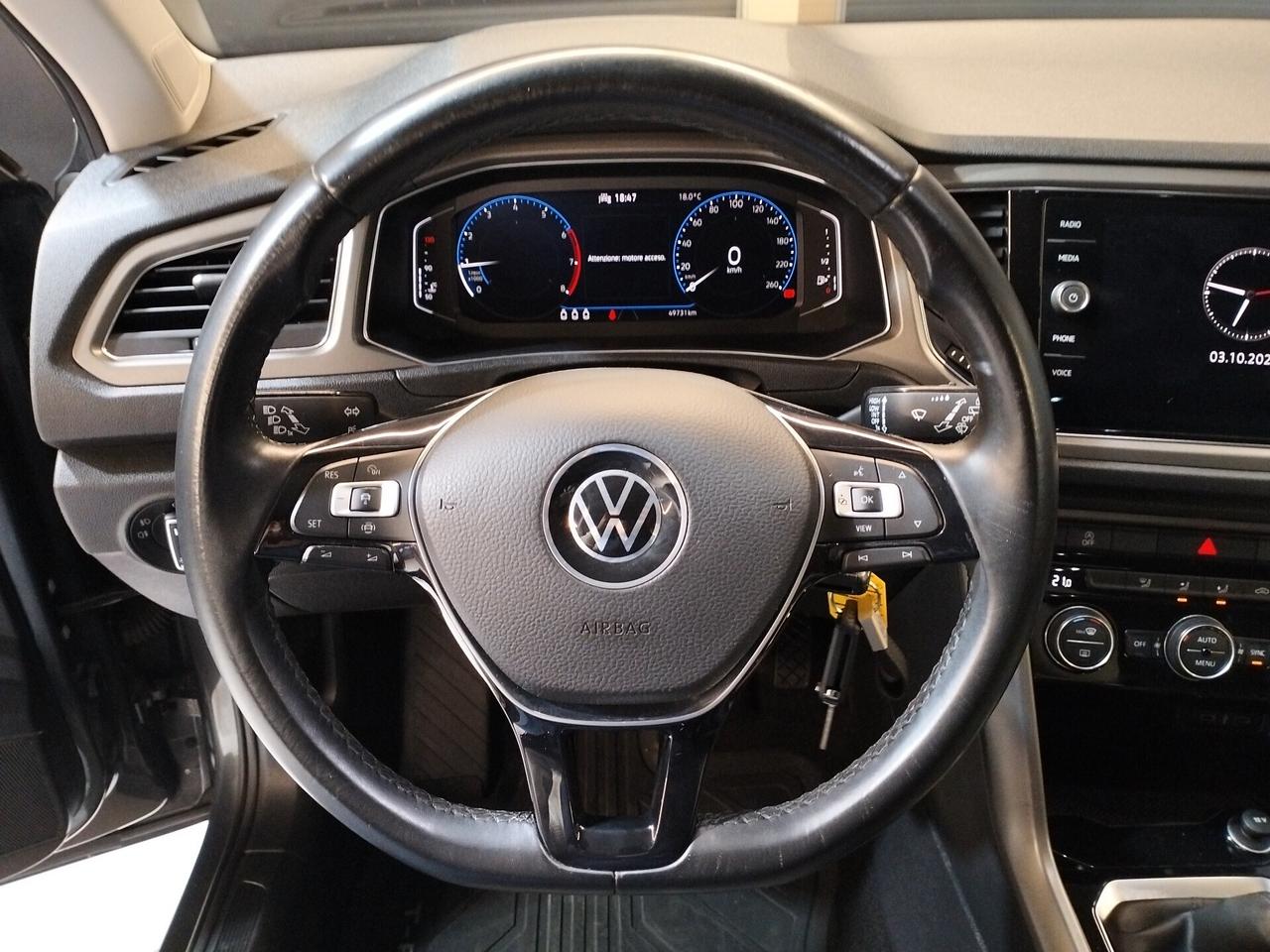 Volkswagen T-Roc 1.0 tsi Style 110cv - NEOPATENTATI