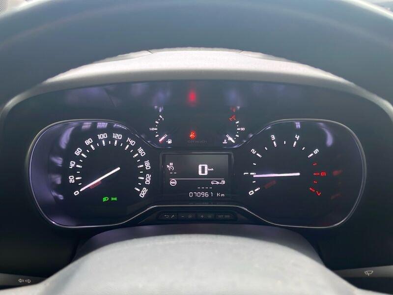 Citroën C3 Aircross BlueHDi 110 S&S Shine Pack