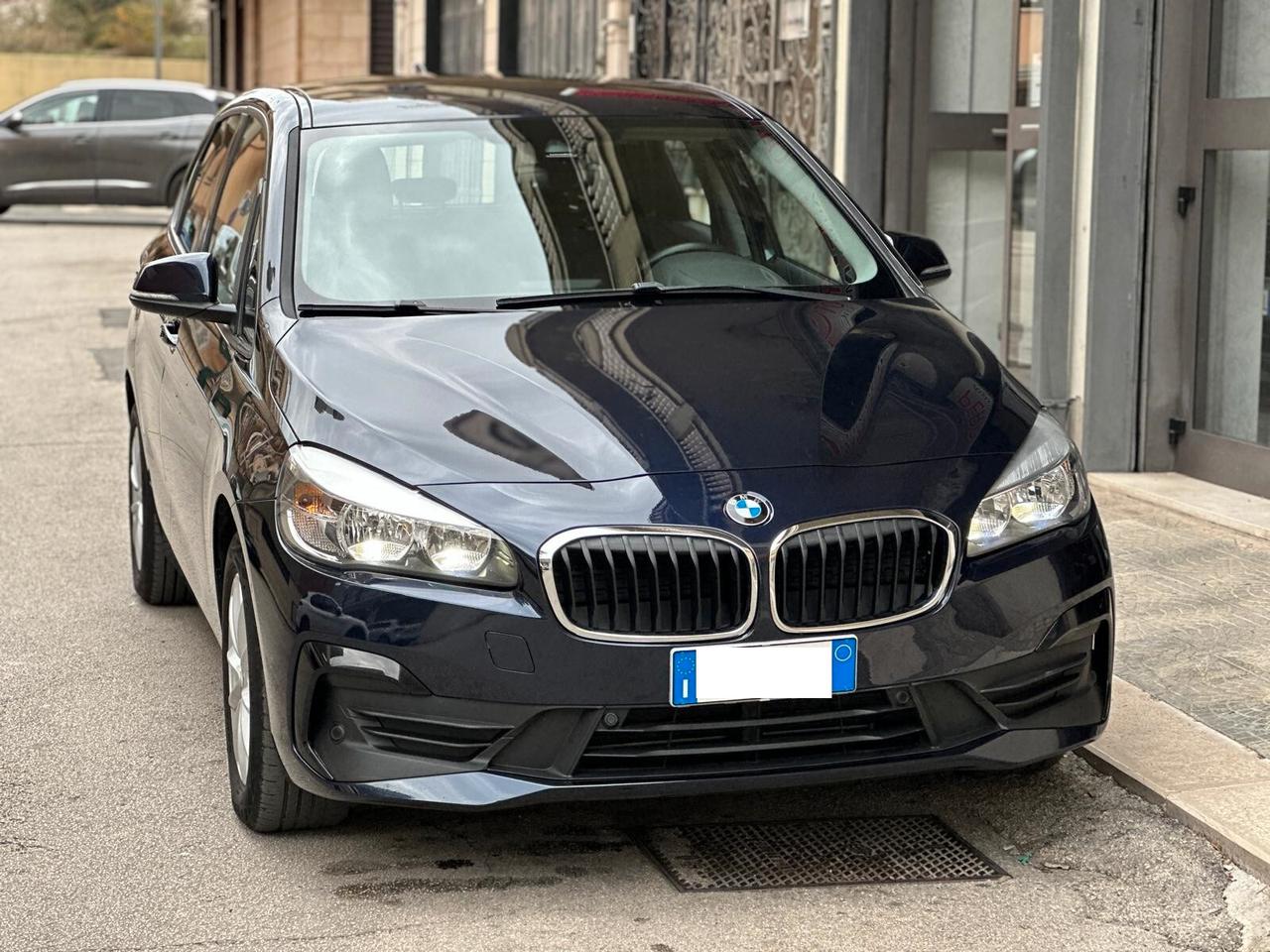 Bmw 216d Active Tourer autom. Advantage