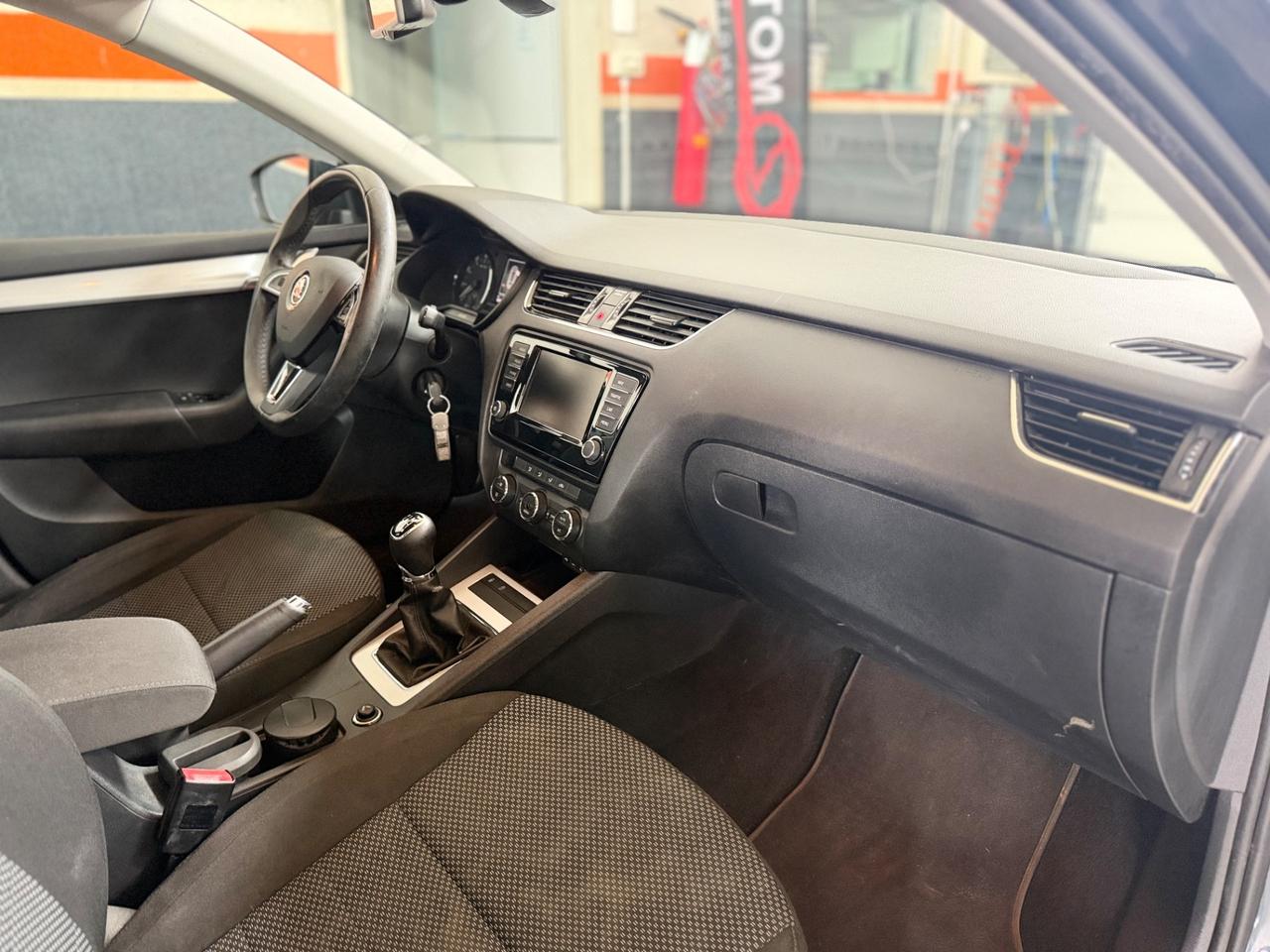 Skoda Octavia 1.4 TSI Active G-Tec NEOPATENTATI