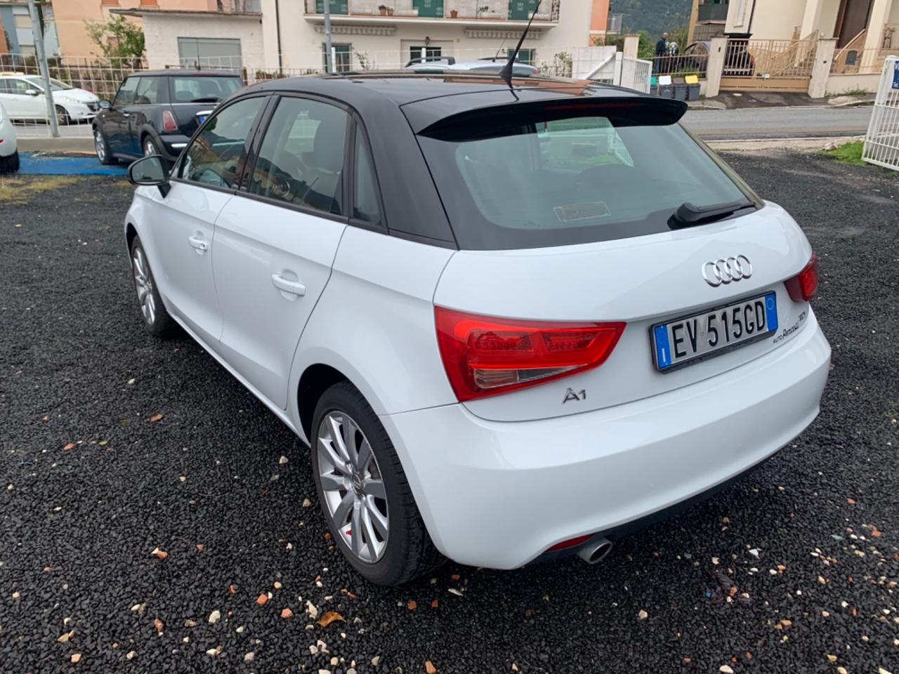 Audi A1 SPB 1.6 TDI S tronic Admired