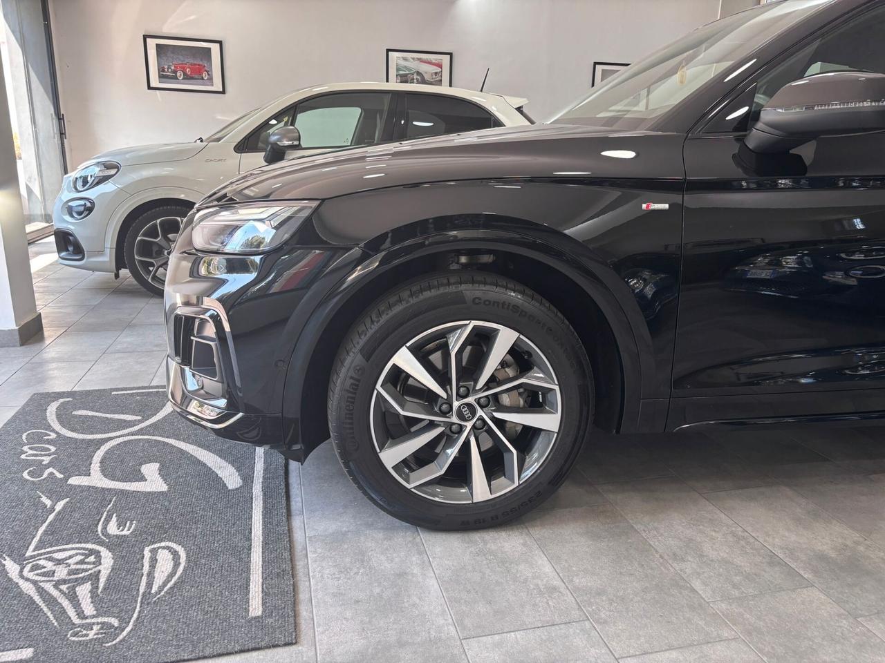 AUDI Q5 SPORTBACK 40TDI S-TRONIC S-LINE QUATTRO