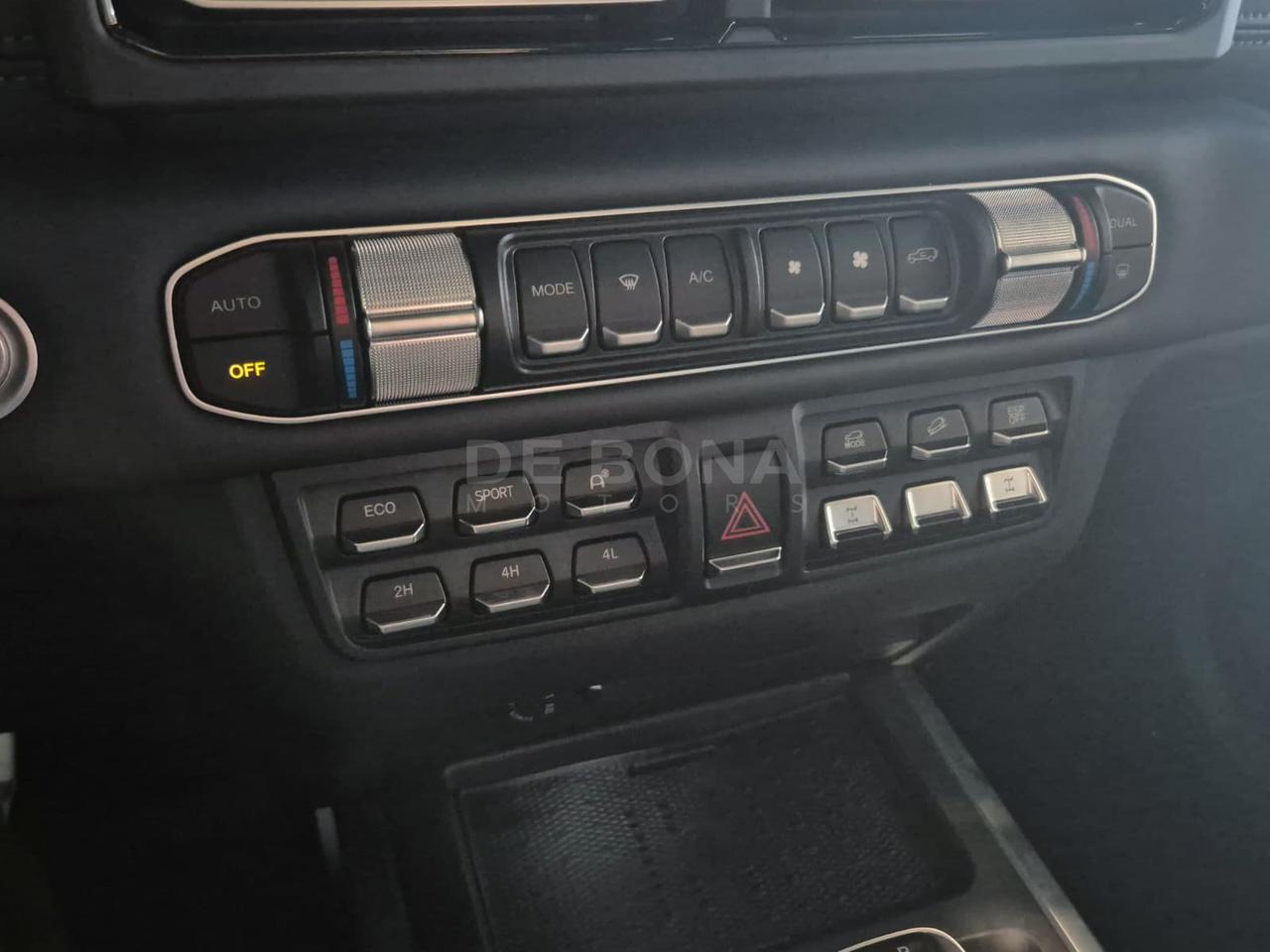 EMC 212 2.0 tgdi adventurer 4wd 8at