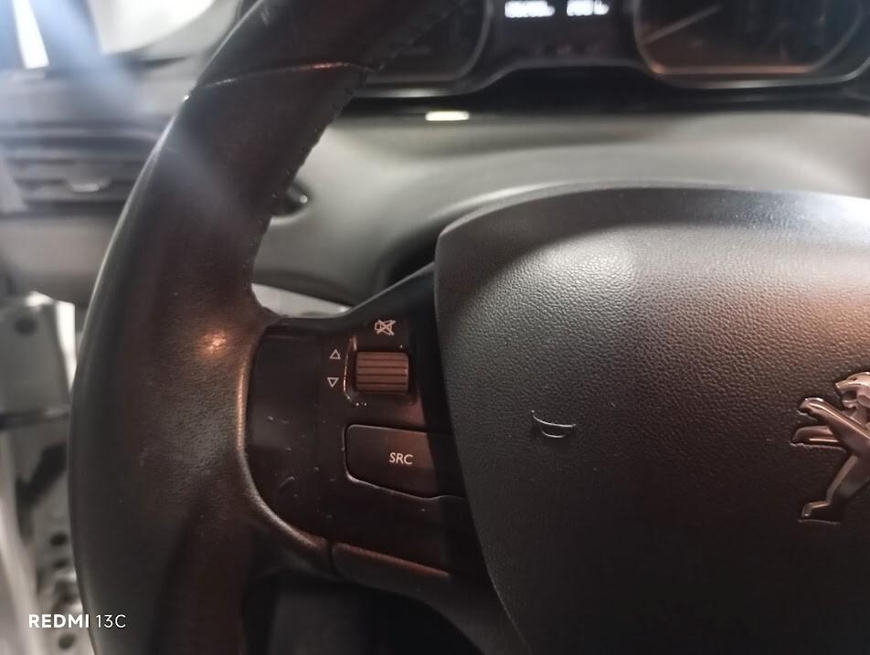 Peugeot 208 del GPL fino al 2028 130.000 km