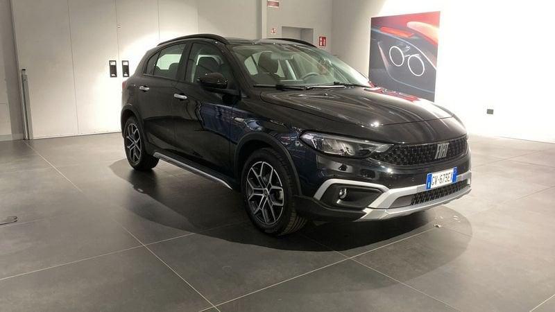 FIAT Tipo 1.5 Hybrid DCT 5 porte Cross