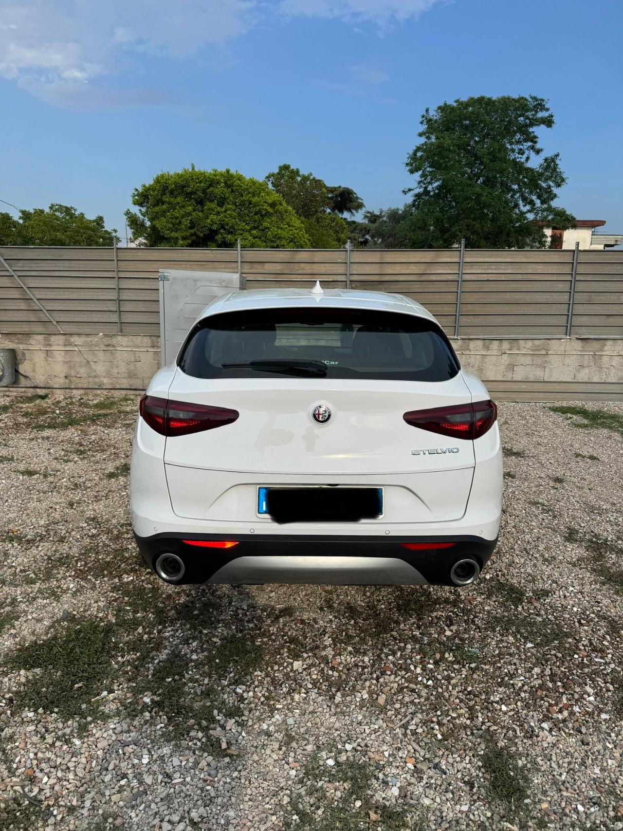 Alfa Romeo Stelvio 2.2 Turbodiesel 190 CV AT8 RWD Executive