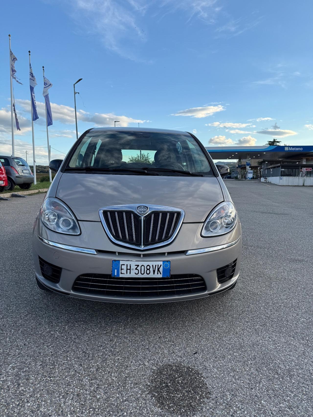 Lancia MUSA 1.4 8V Ecochic (GPL) 5th Avenue