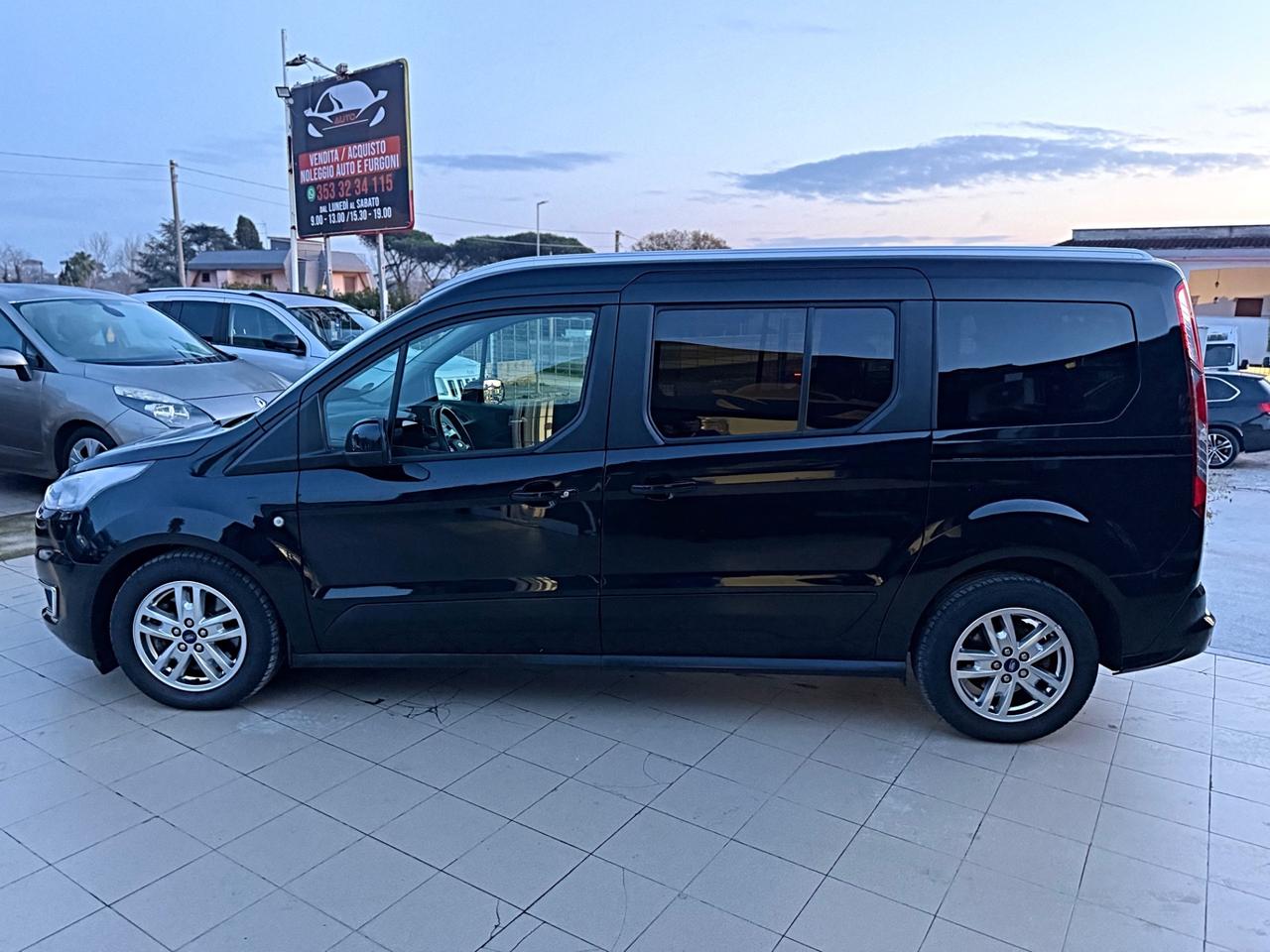 Ford Tourneo Connect 1.5 TDCi 120 CV aut. Titanium