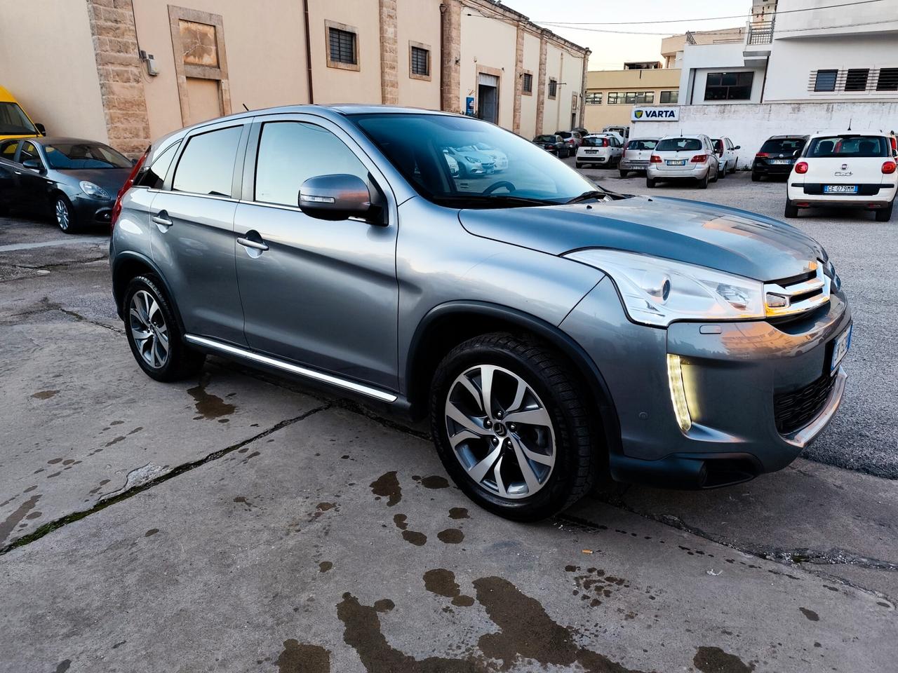 Citroen C4 1.6 e-HDi 110 airdream Exclusive