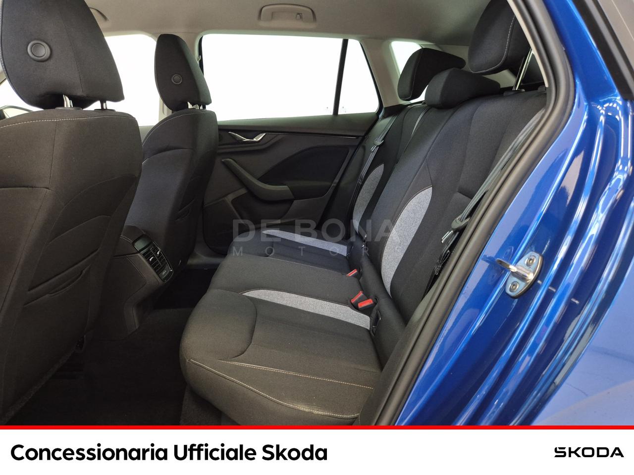 Skoda Kamiq 1.0 tsi black dots 115cv dsg