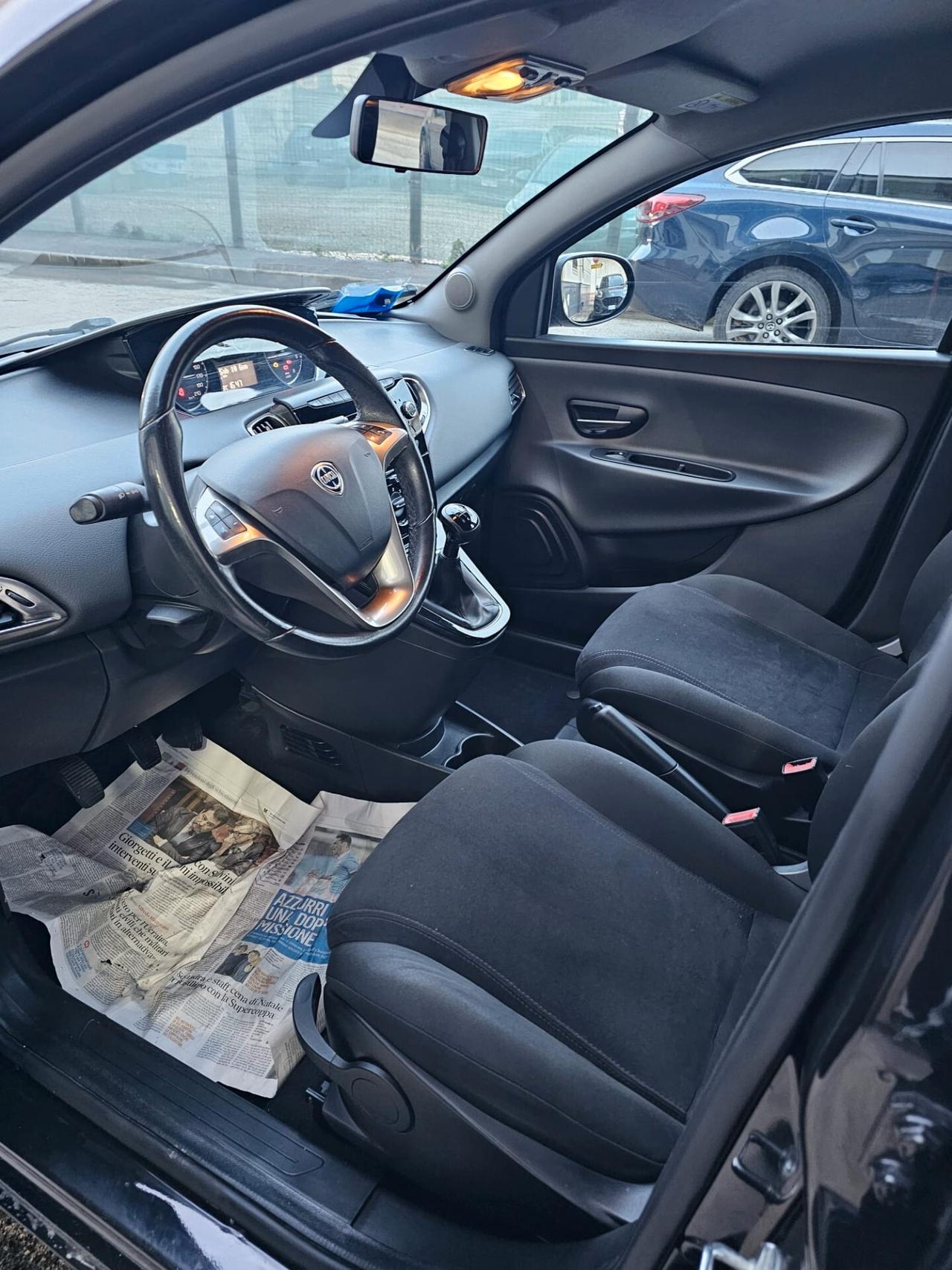 Lancia Ypsilon 1.3 MJT 16V 95 CV 5 porte S&S Elefantino