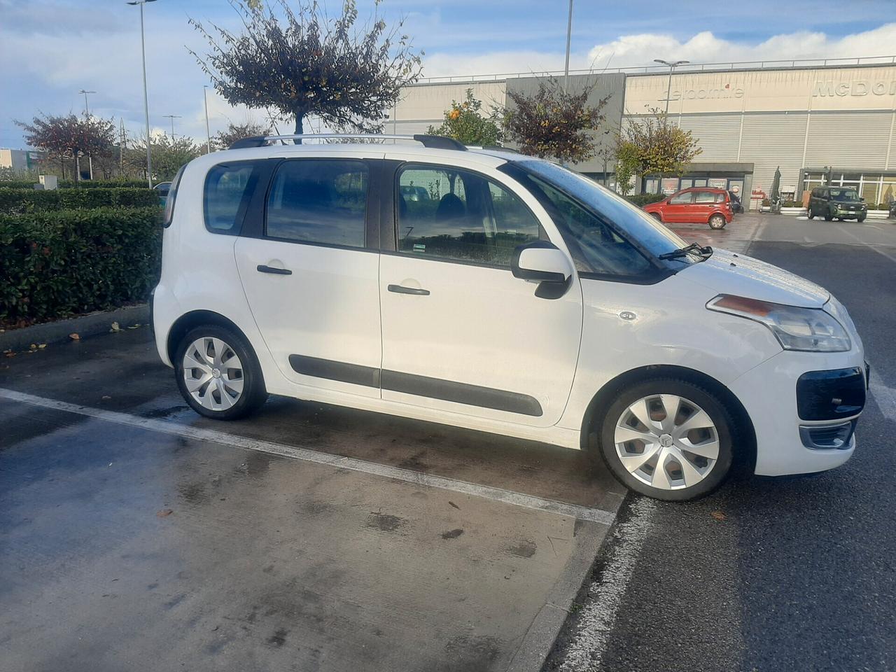 Citroen C3 Picasso 1.4 VTi 95 GPL airdream Seduction