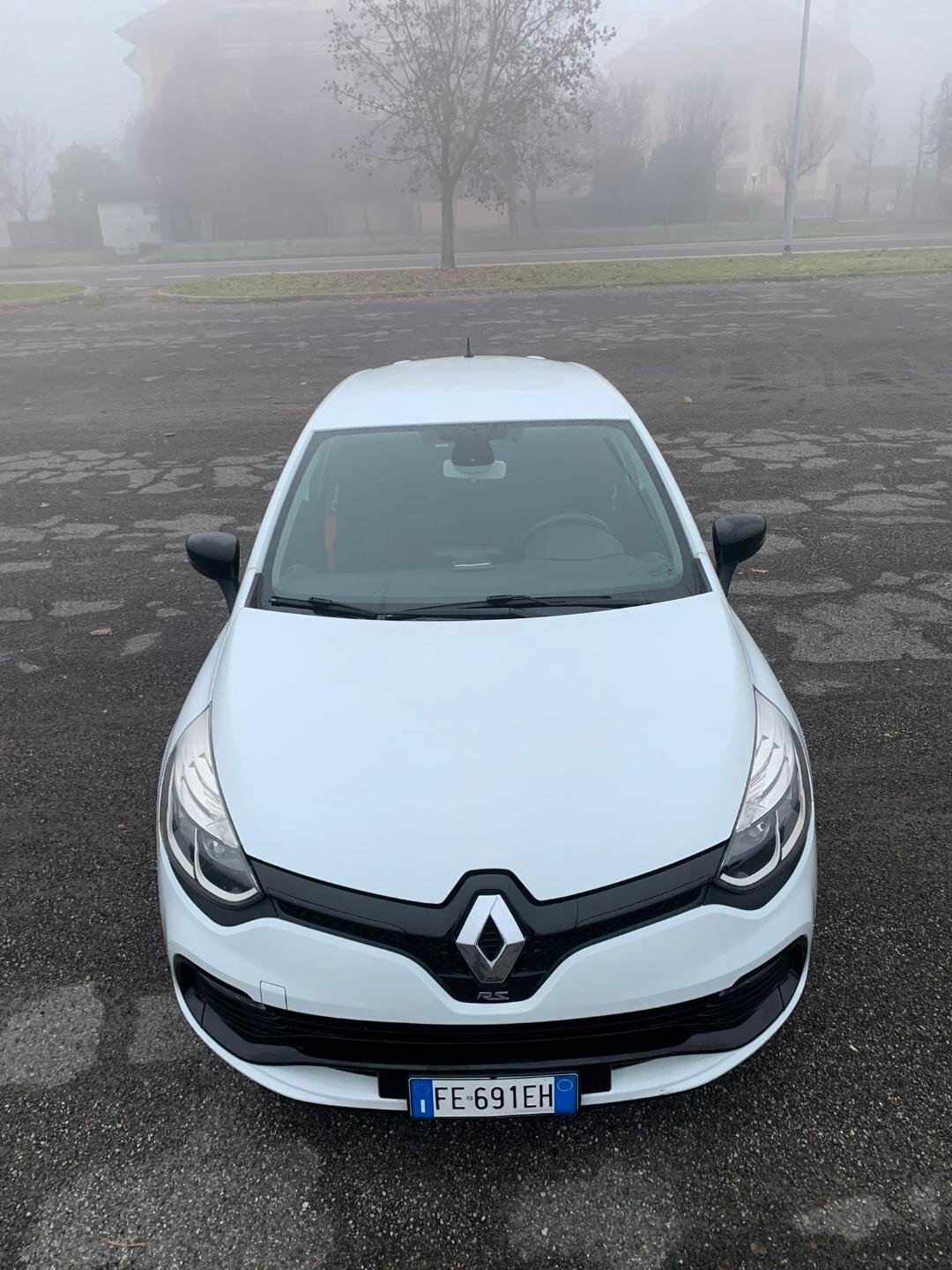 Renault Clio TCe 220CV EDC 5 porte Energy R.S. Trophy