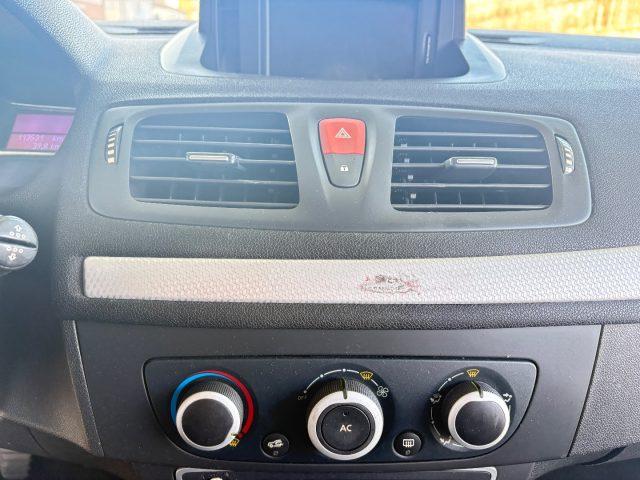 RENAULT Megane Mégane 1.6 16V Dynamique PRIMO PREZZO NAVI OK NEOP