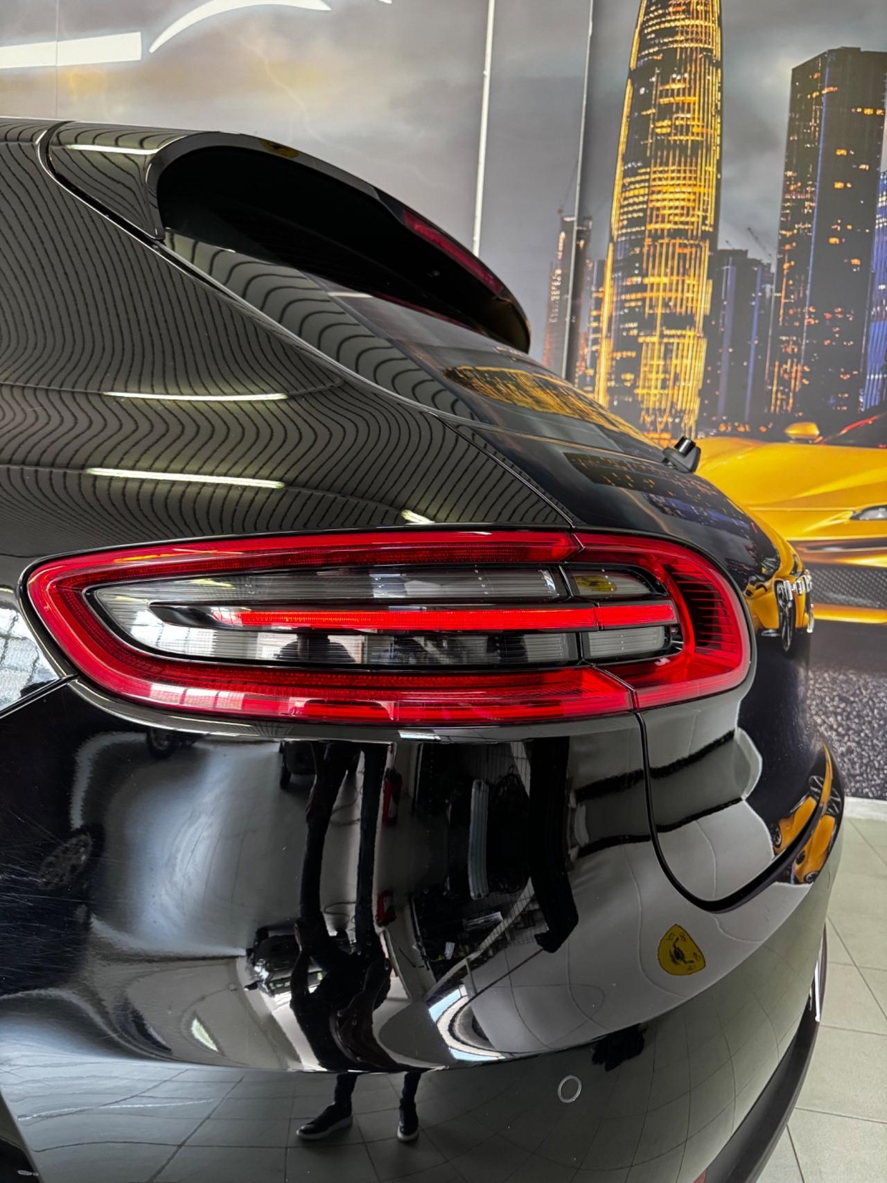 MACAN S BENZ 252CV GARANZIA OK PERMUTE CERTIFICATA UFFICIALE