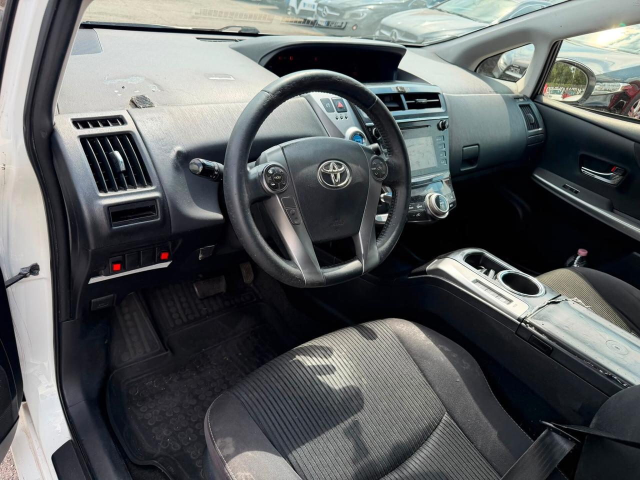 Toyota Prius Prius+ 1.8 Lounge