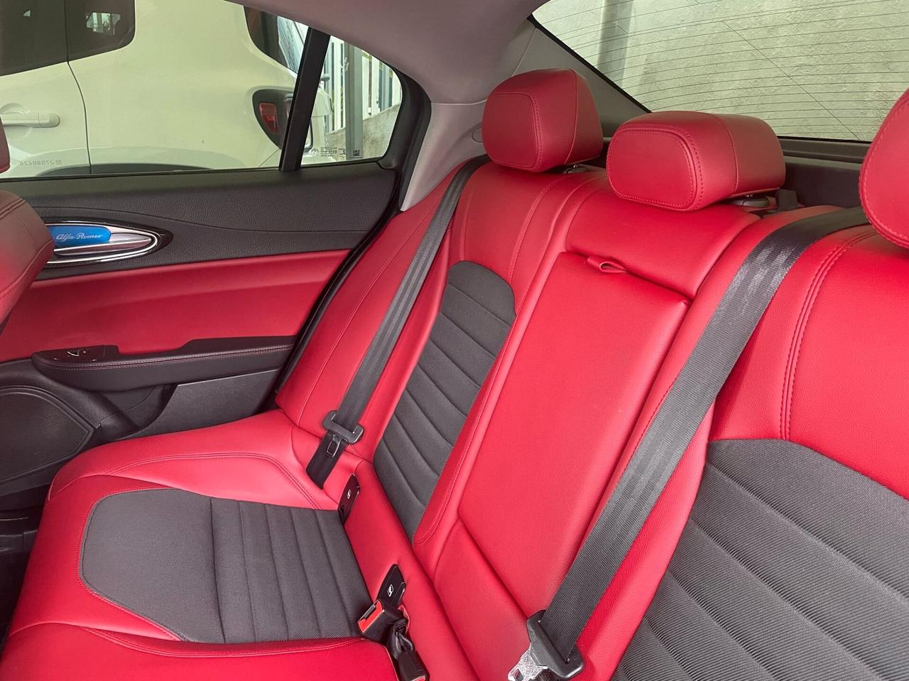 Alfa Romeo Giulia 2.2 Turbodiesel 150 CV