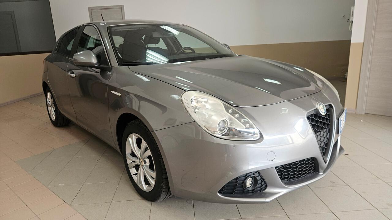 Alfa Romeo Giulietta 1.6 JTDm-2 105 CV Exclusive