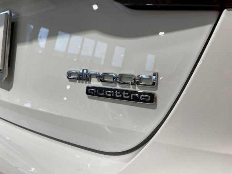 Audi A4 allroad A4 V 2019 Allroad Quattro 40 2.0 tdi mhev Business quattro 204cv s-tronic