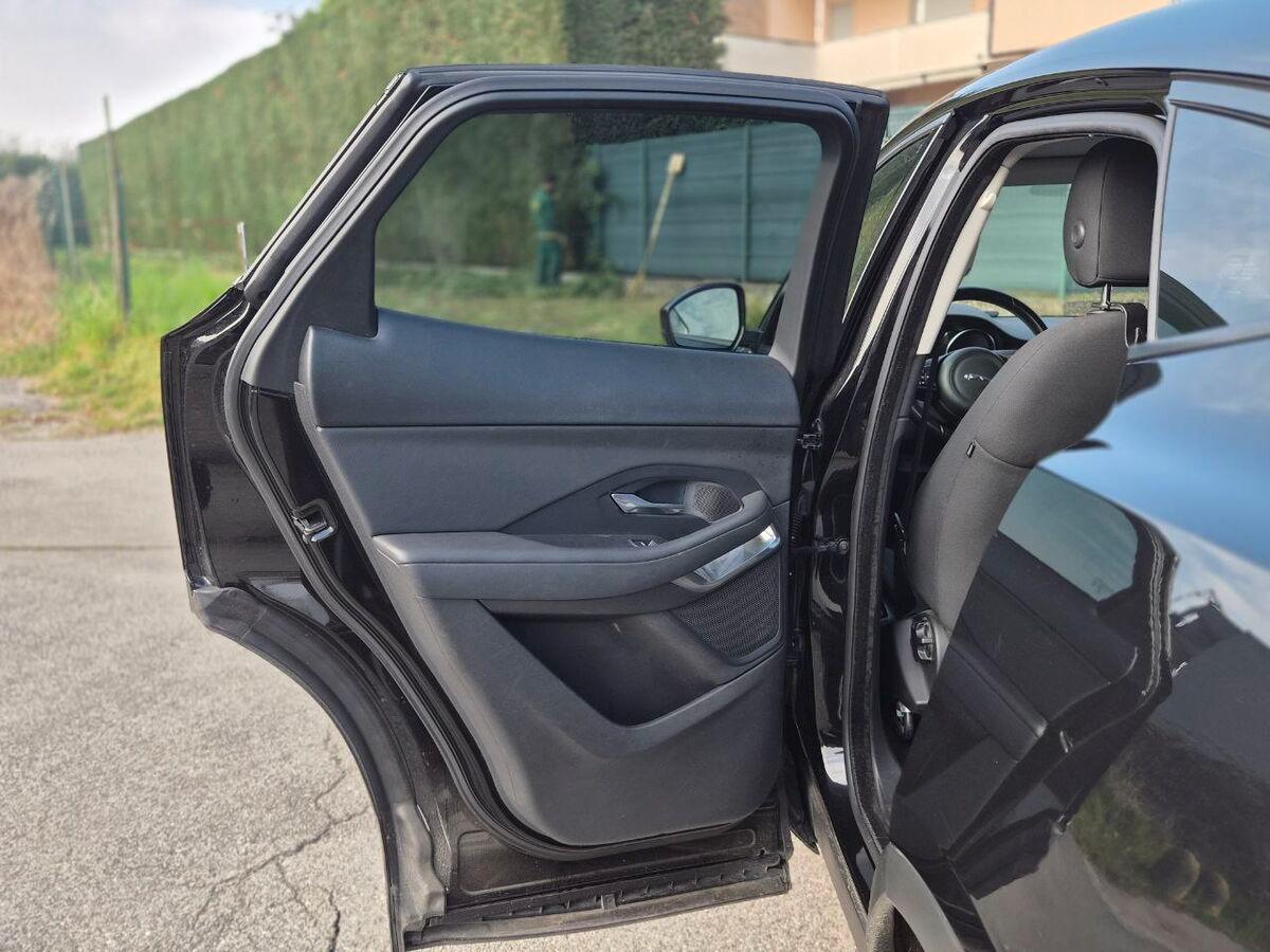 Jaguar E-Pace 2.0d i4 SE awd 150cv auto my19