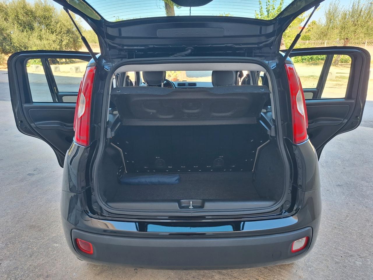 Fiat Panda 1.2 Lounge "5 posti" PERFETTA