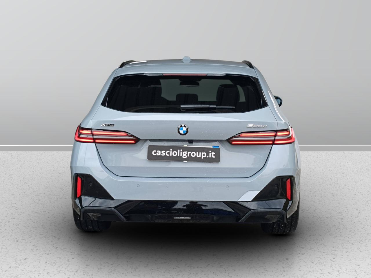 BMW Serie 5 G61 2024 Touring - 520d Touring 48V xdrive MSport auto