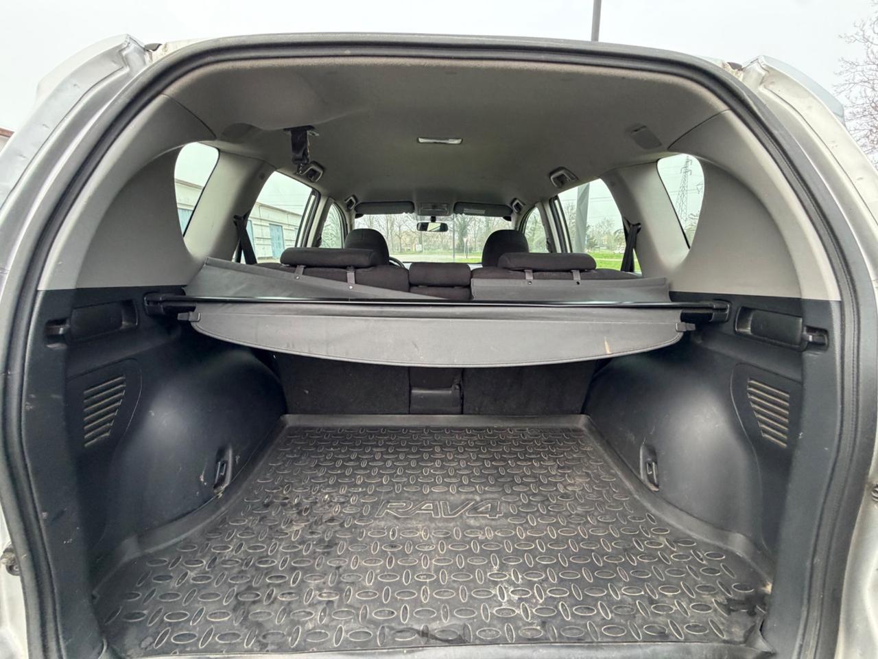 Toyota RAV 4 RAV4 Crossover 2.2 D-4D 177 CV Luxury