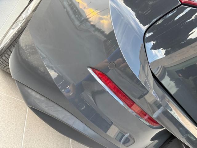 VOLKSWAGEN Golf 2.0 TDI 150 CV DSG SCR Life LUCI AMBIENTE