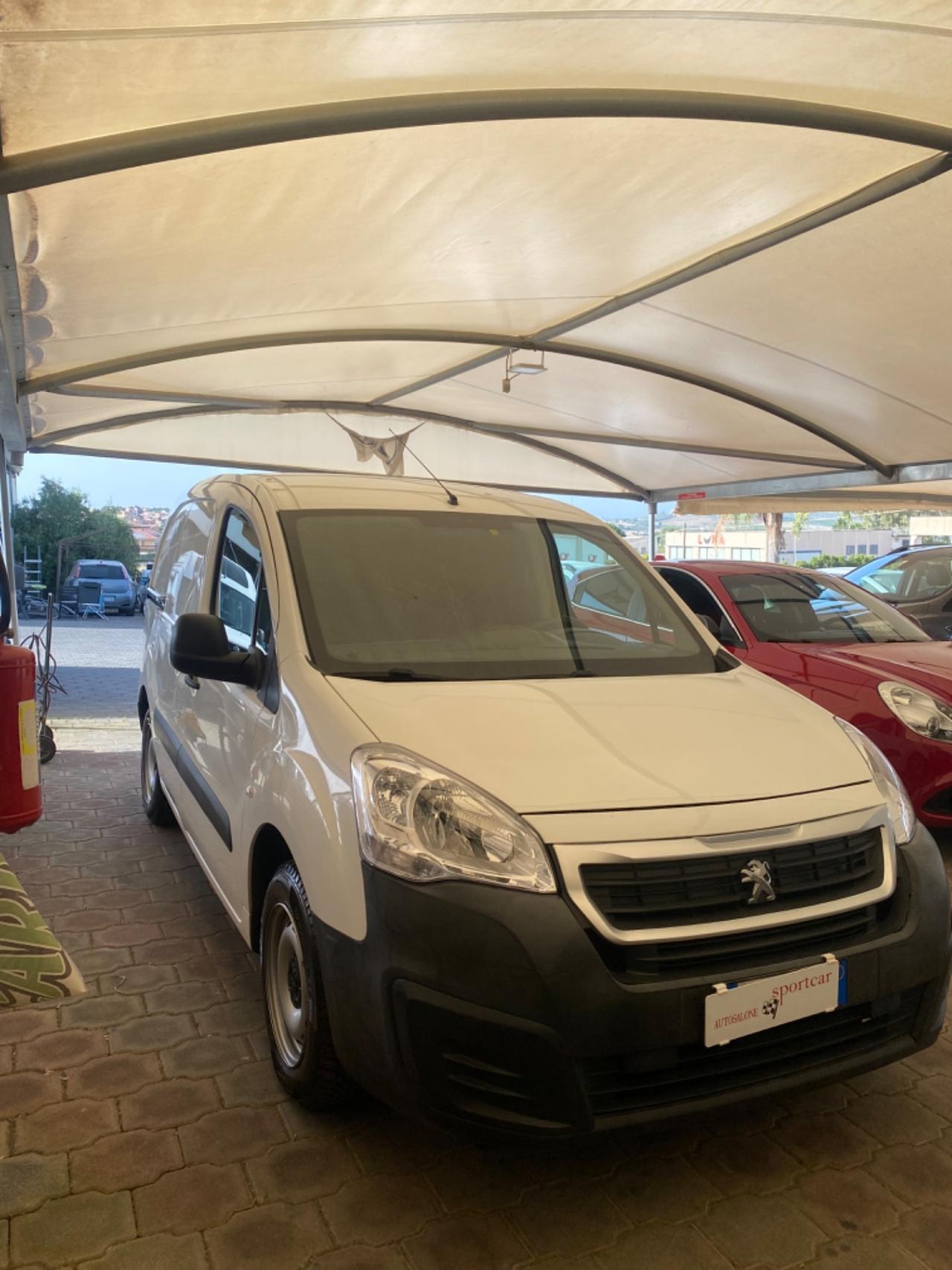 Peugeot Partner Tepee BlueHDi 100 Active