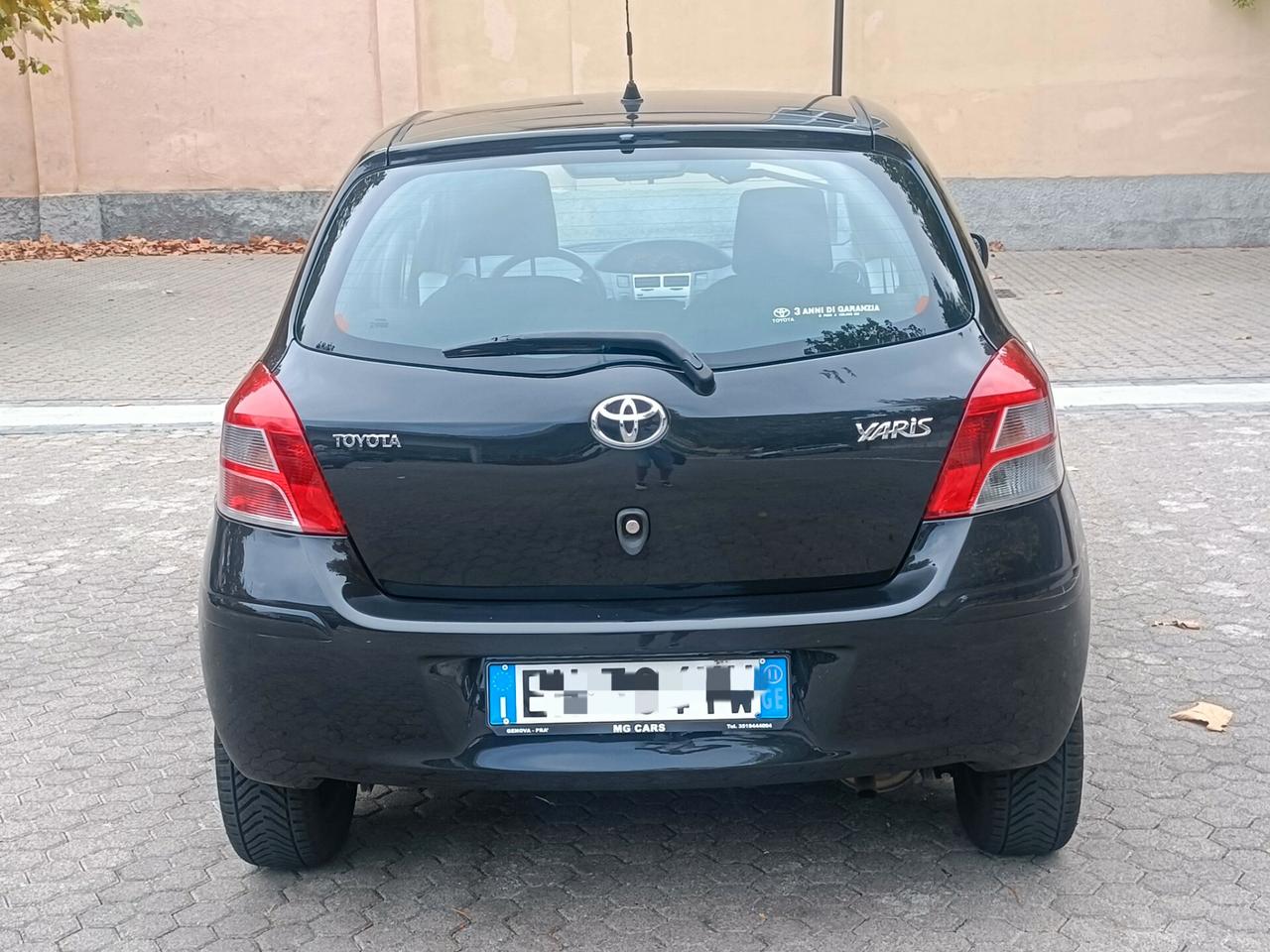 Toyota Yaris 1.0 5 porte Sol