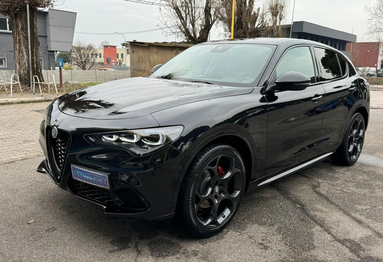 Alfa Romeo Stelvio 210CV Q4 COMPETIZIONE