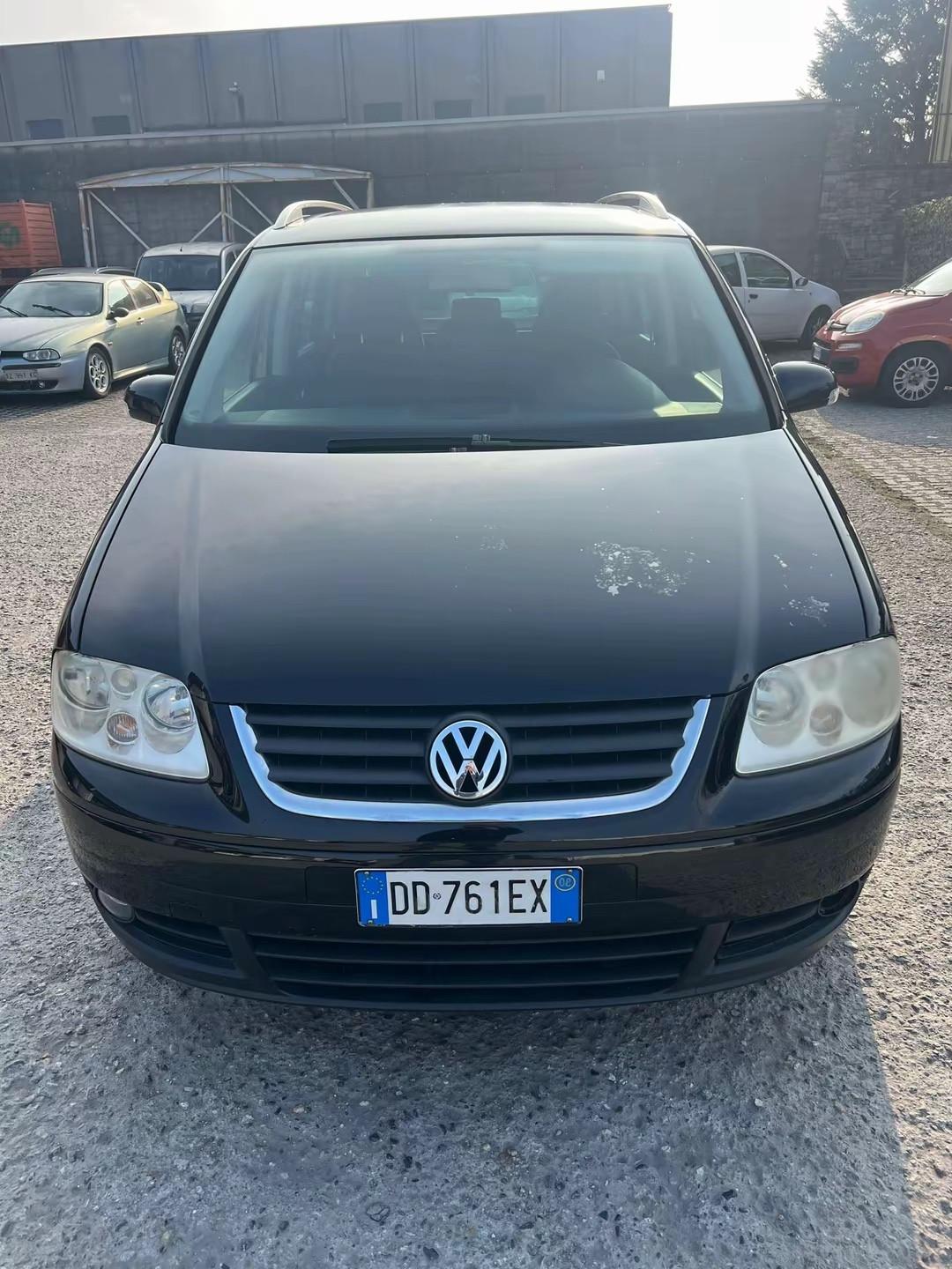 Volkswagen Touran 2.0 TDI DPF Highline