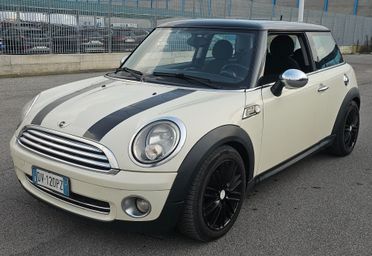 MINI 1.4 GPL GUIDABILE DA NEOPATENTATI