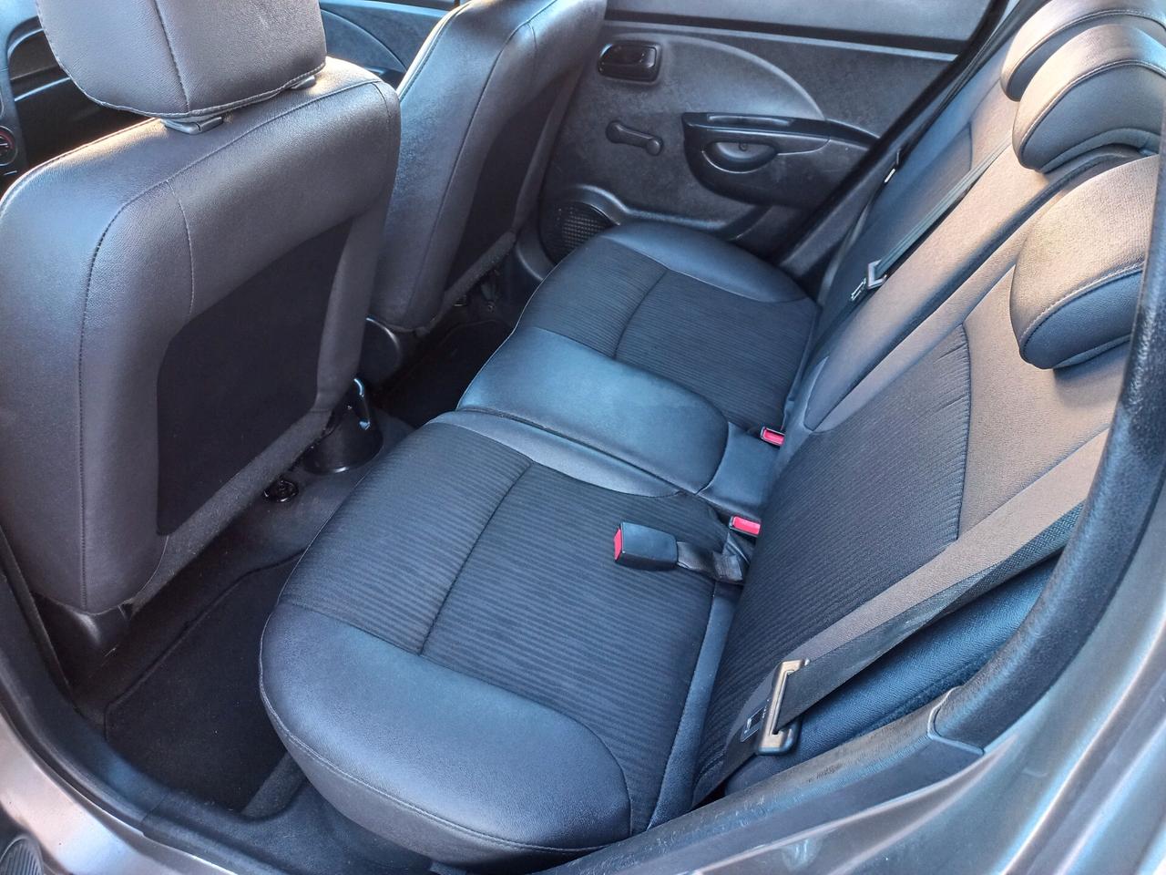 Kia Picanto 1.0 Easy NEOPATENTATO