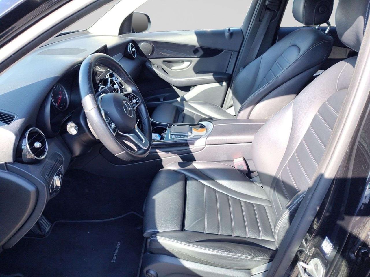 Mercedes-Benz GLC 300 MERCEDES GLC 300 e 4Matic Plug-in hybrid Business