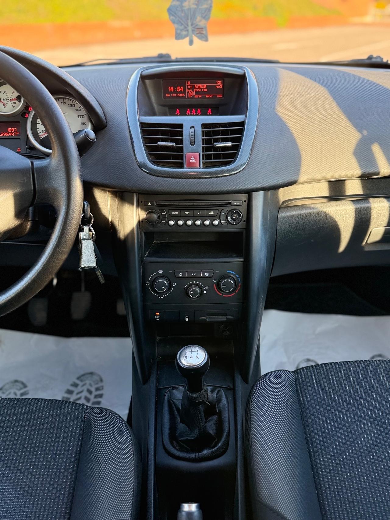 Peugeot 207 1.6 HDi OK NEOPATENTATI