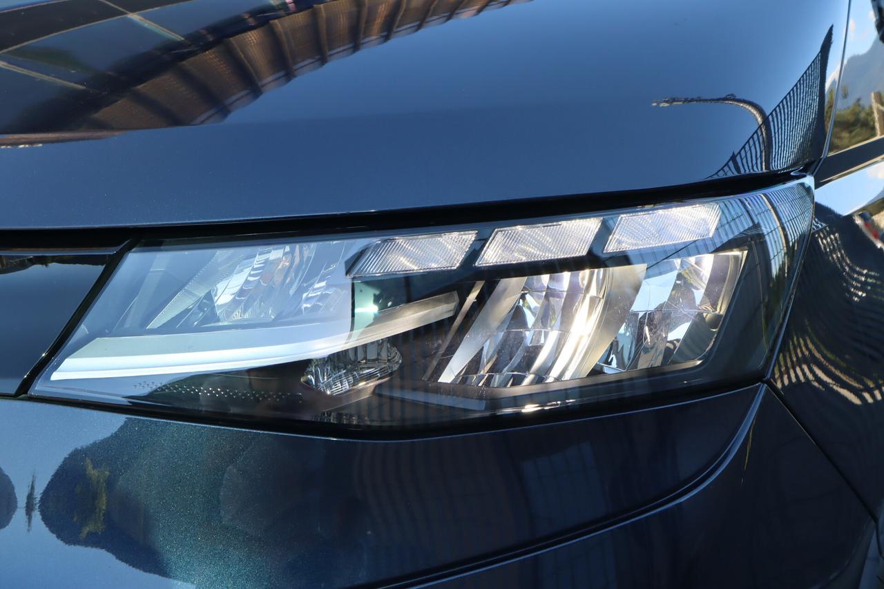 Volkswagen California T7 2.0 TDI BEACH DSG ESTENSIONE GARANZIA Solo 1.700 Km!