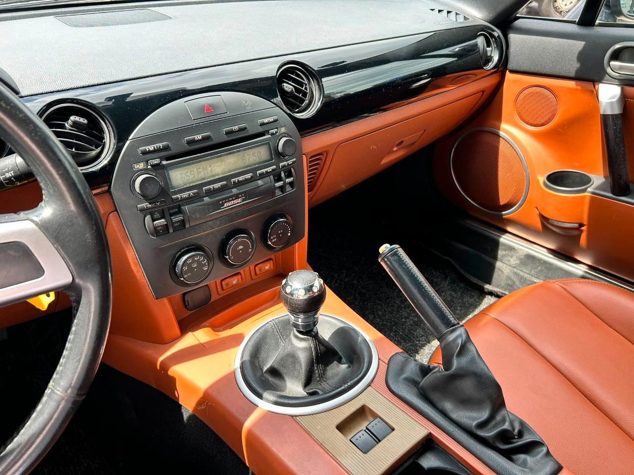 Mazda MX-5 Roadster Coupe 1.8 Fire