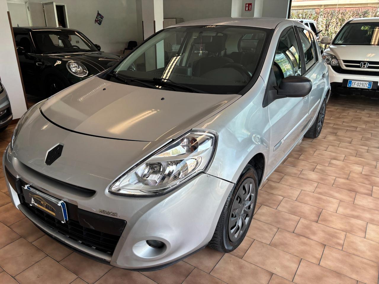 Renault Clio 5p 1.2 16v Confort*PER NEOPATENTATI*