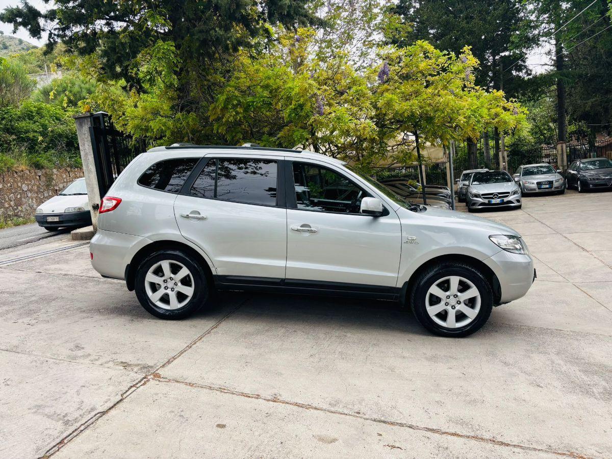 Hyundai Santa fe 2.0 CRDi 150cv TD 4WD Plus