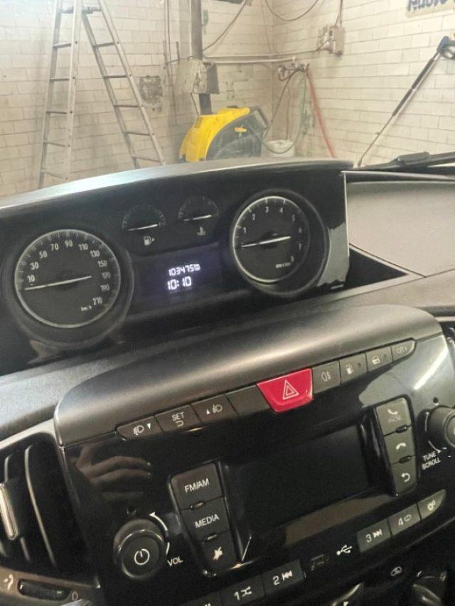 LANCIA Ypsilon 1.2 69 CV 5 porte GPL Silver