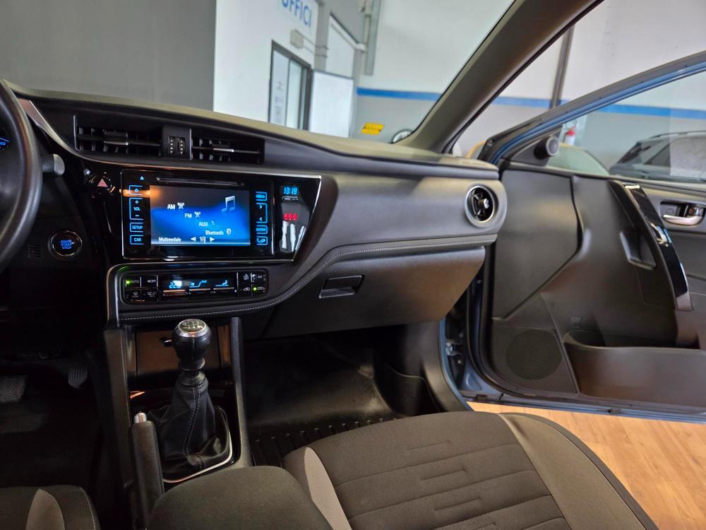 Toyota Auris 5 Porte Auris 1.6 d-4d Lounge