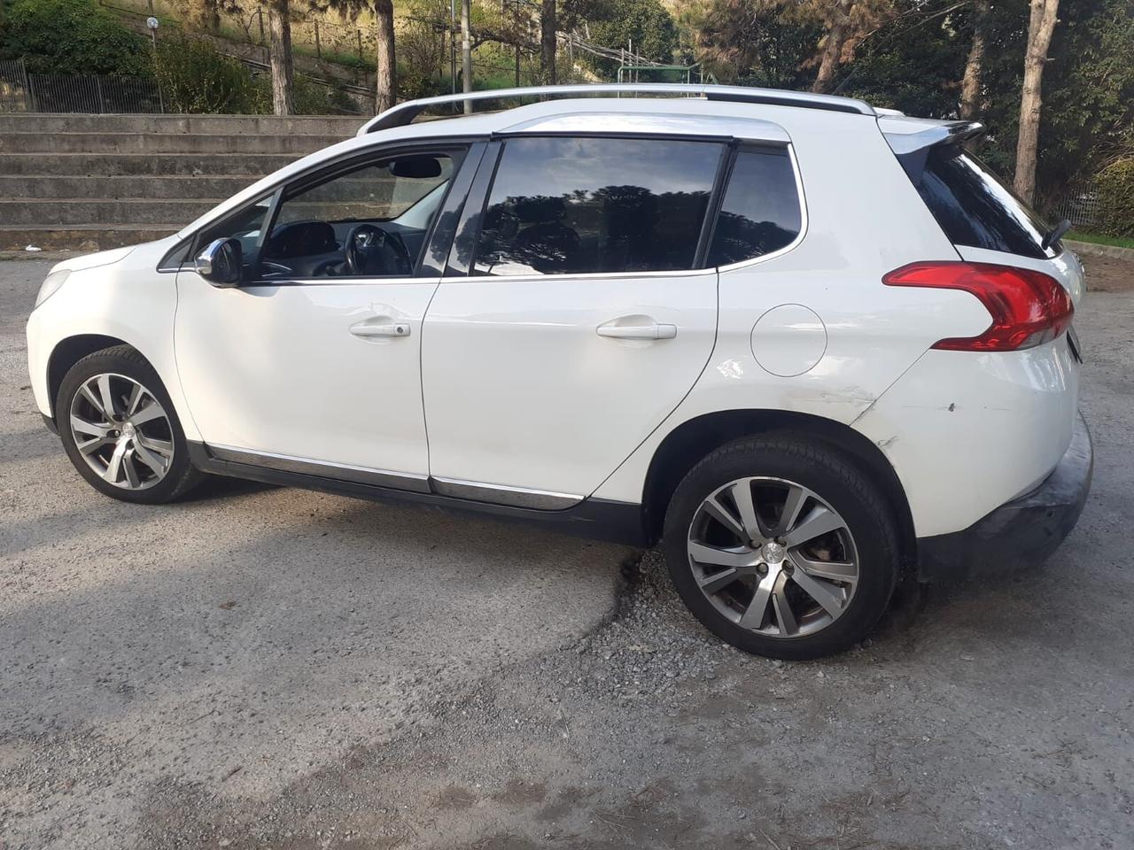 Peugeot 2008 1.6 e-HDi 92 CV Stop&Start Allure