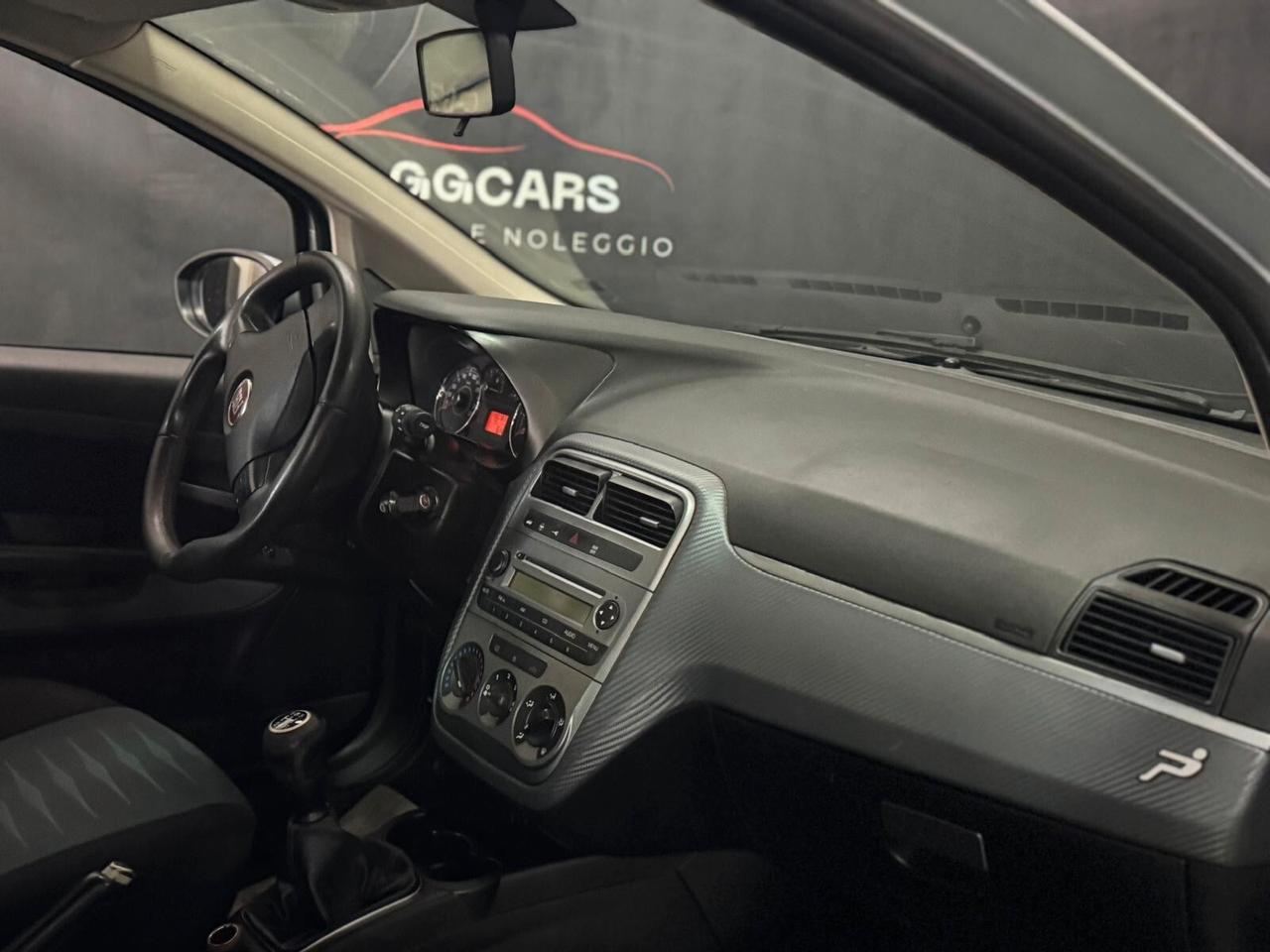 Fiat Grande Punto 1.3 MJT 75 CV 5 porte Dynamic