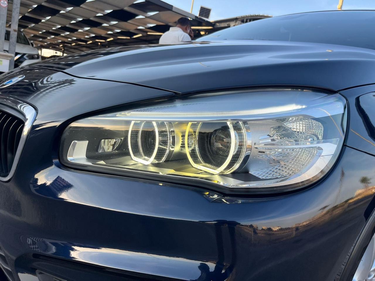 Bmw 2 Active Tourer 216d Advantage 2015