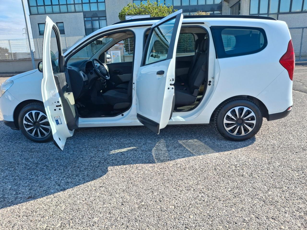 Dacia Lodgy 1.5 dCi 90CV.-SOLO 96mila CHILOMETRI-