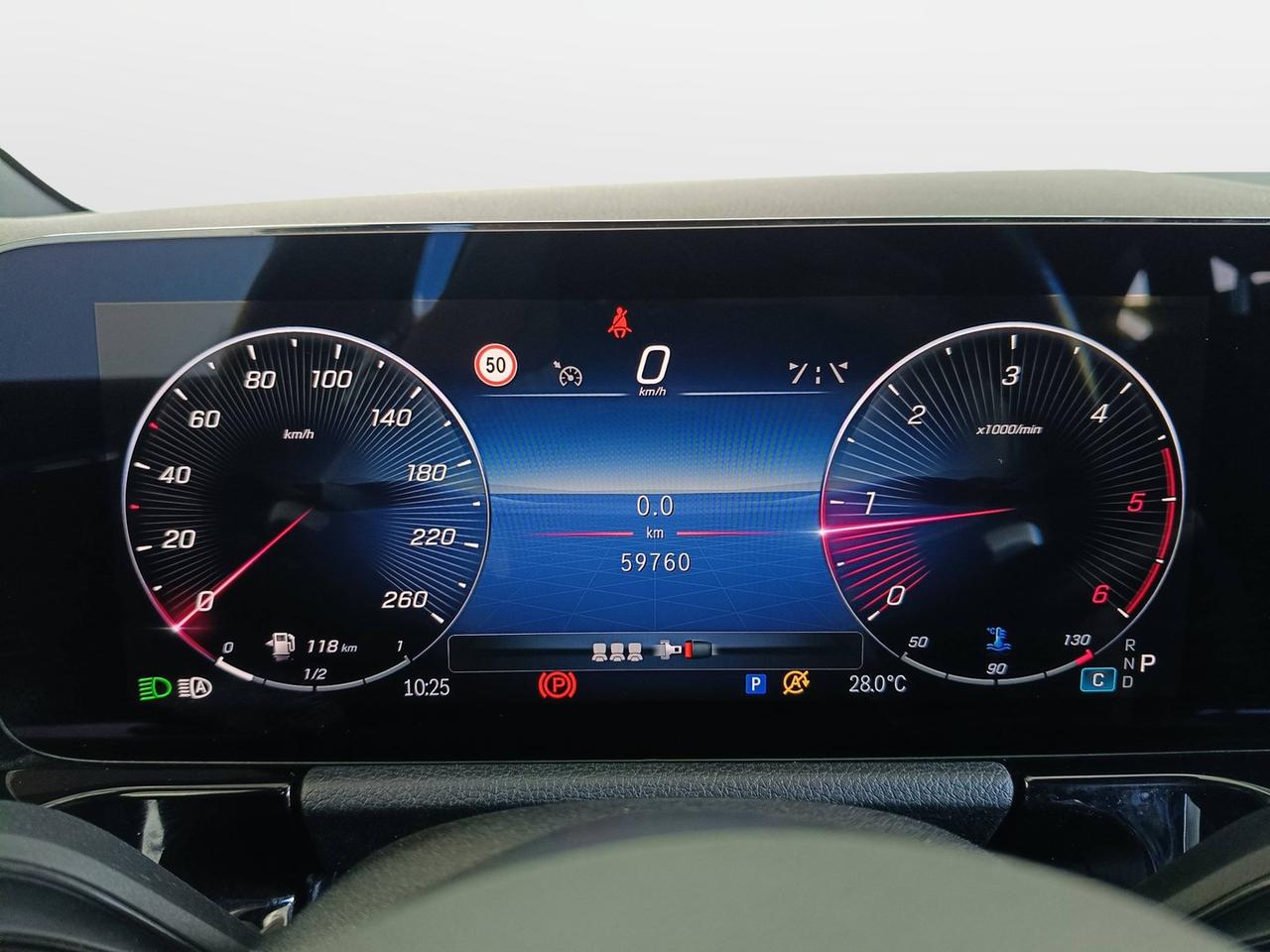 Mercedes-Benz GLA-H247 2023 - GLA 180 d AMG Line Advanced Plus auto