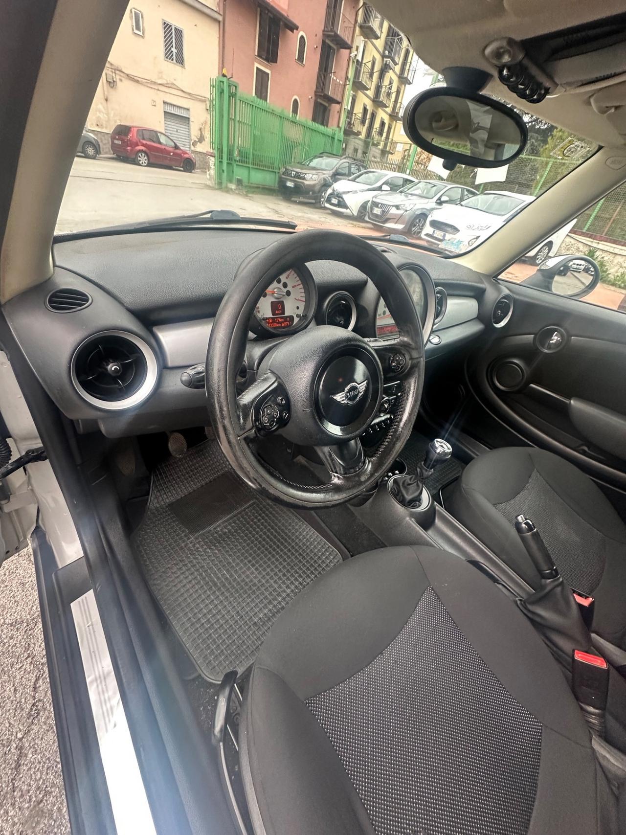 Mini 1.6 16V Cooper D